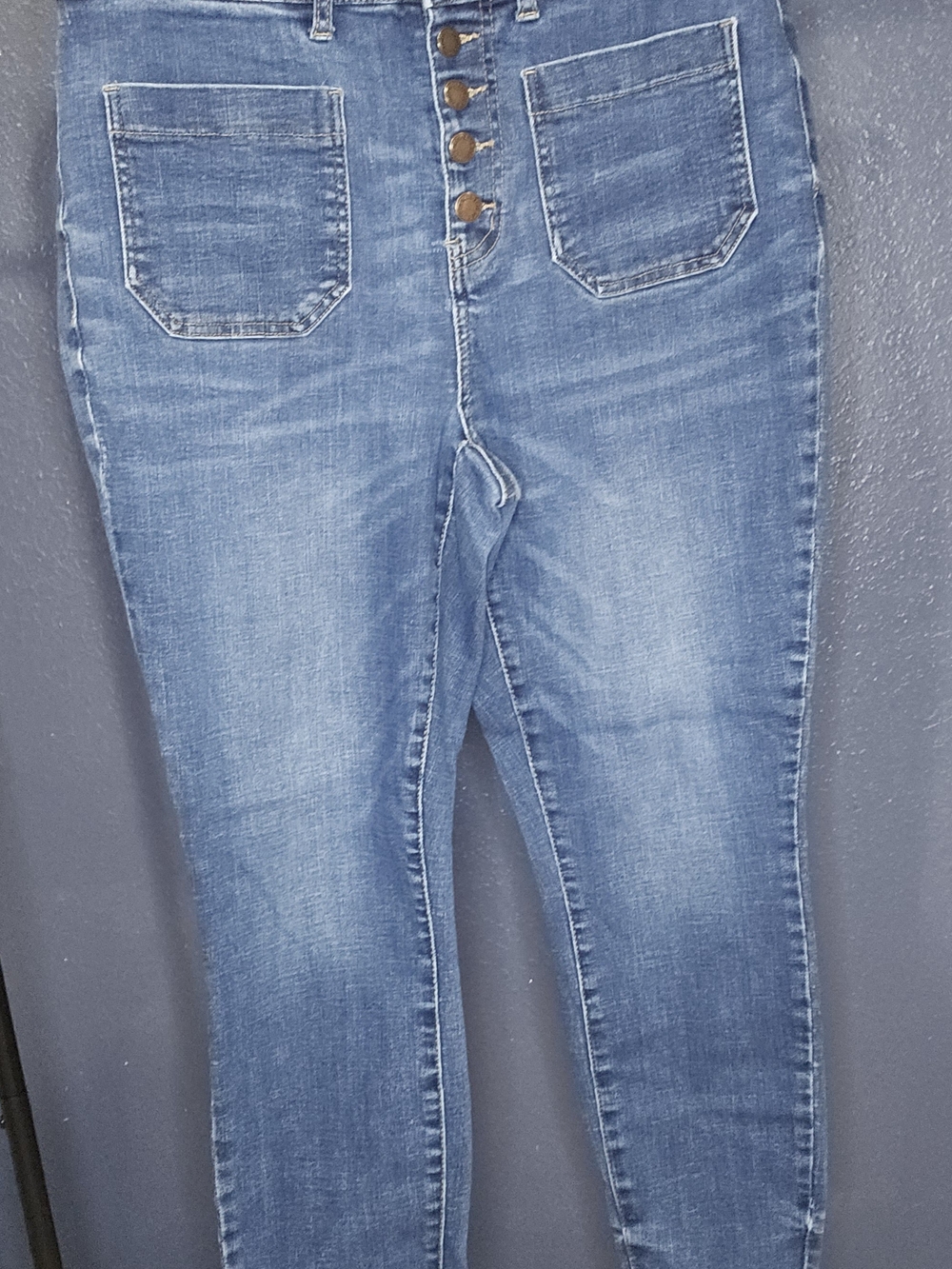 Judy Blue Women's Light-Mid Blue High-Rise Skinny Jeans with Button Fly